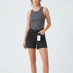 NWT Forever 21 High Rise Black Denim Mom Shorts Raw Hem 27 - Y2K Style